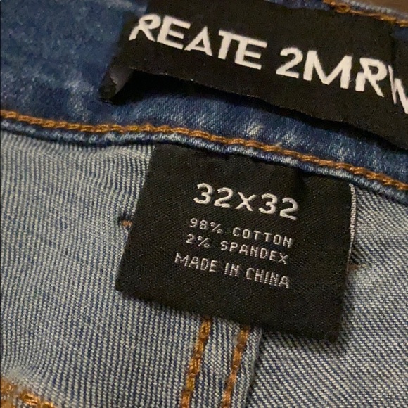 Create 2MRW Distressed Jeans - Picture 3 of 4